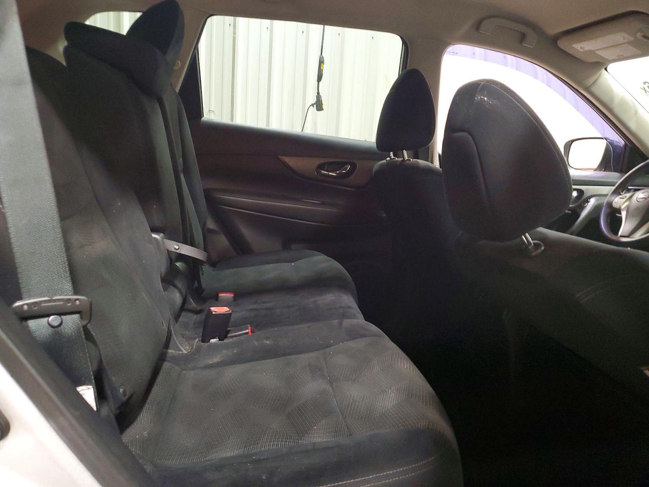 2015 NISSAN ROGUE
