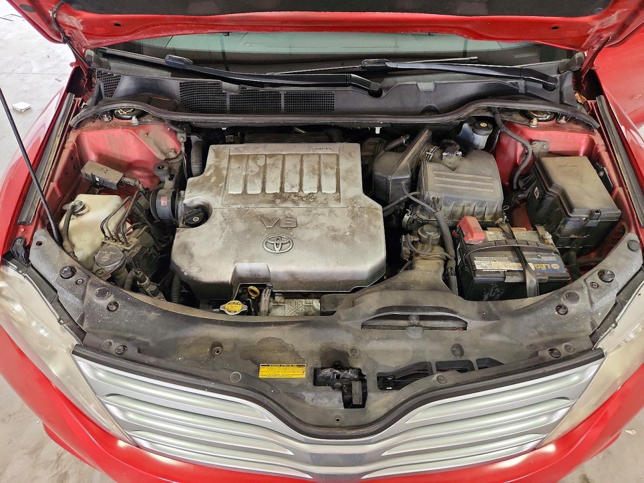 2010 TOYOTA VENZA