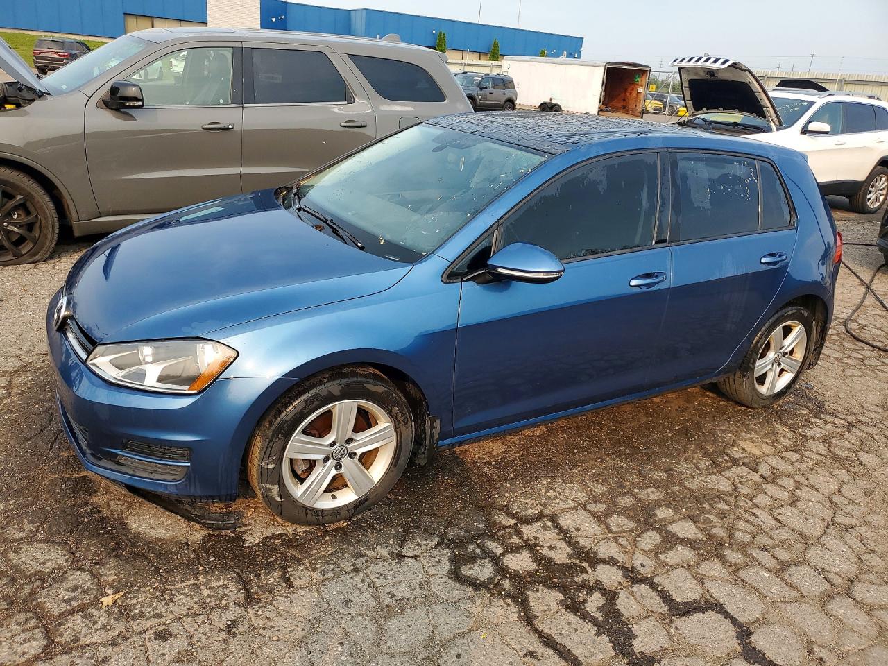 2017 VOLKSWAGEN GOLF