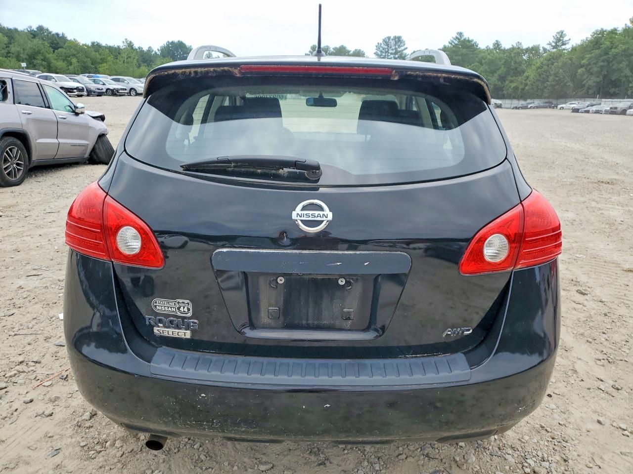 2015 NISSAN ROGUE