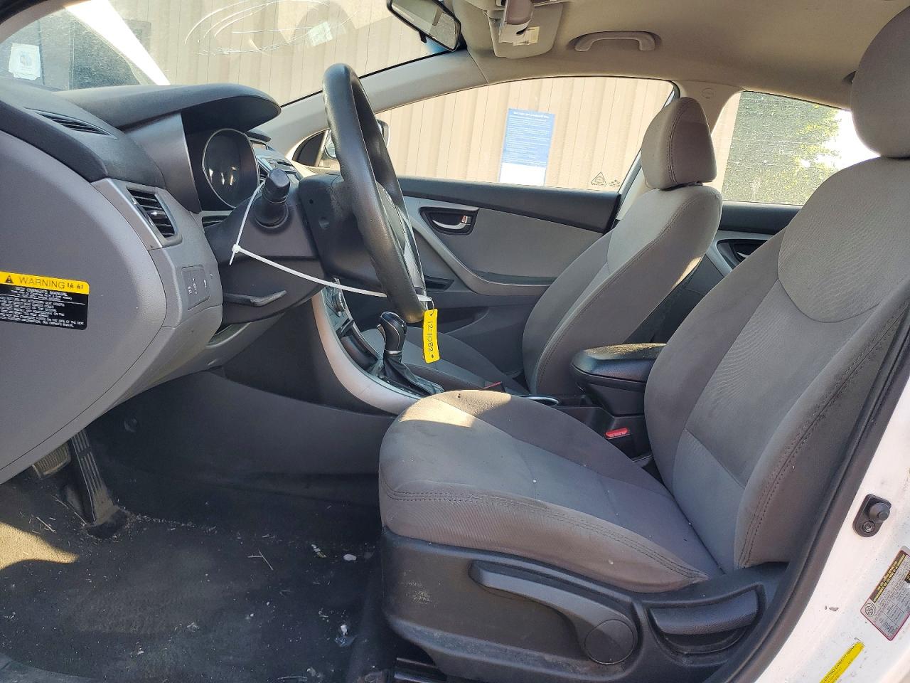 2016 HYUNDAI ELANTRA