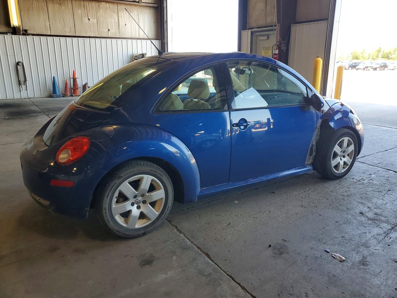 2007 VOLKSWAGEN BEETLE