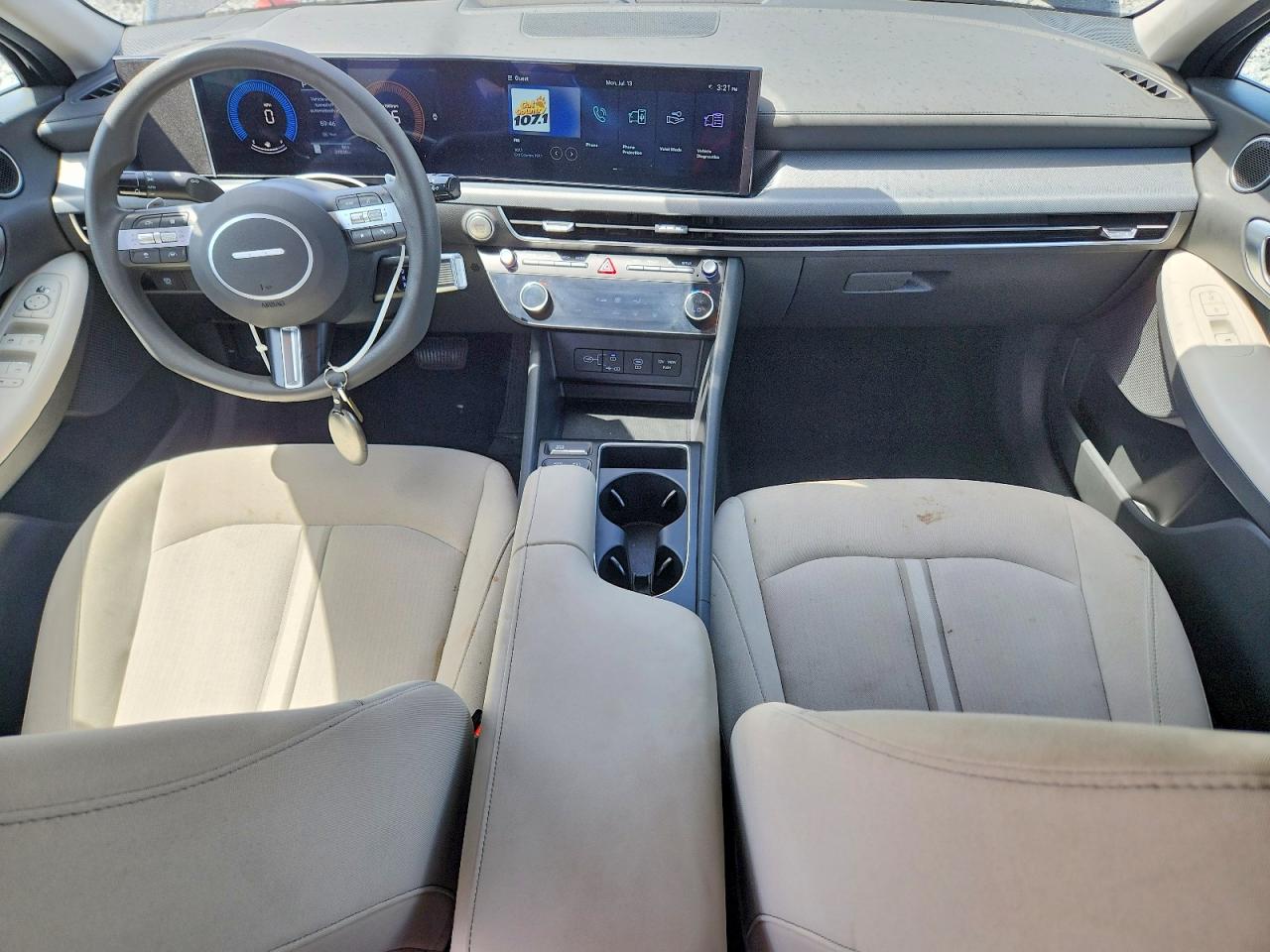 2025 HYUNDAI SONATA