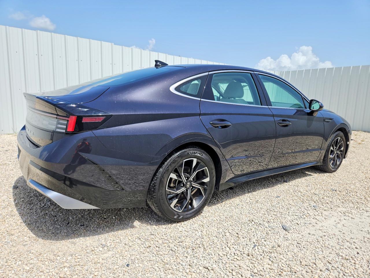 2025 HYUNDAI SONATA