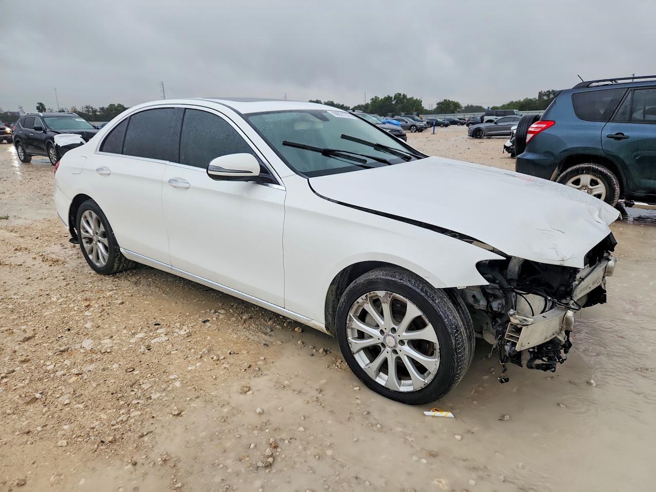 2017 MERCEDES-BENZ E-CLASS