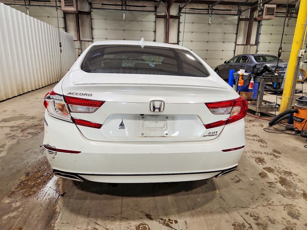 2019 HONDA ACCORD