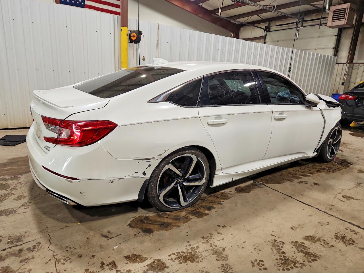 2019 HONDA ACCORD