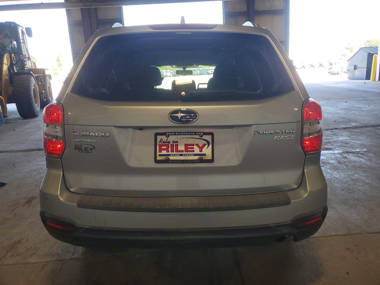 2016 SUBARU FORESTER