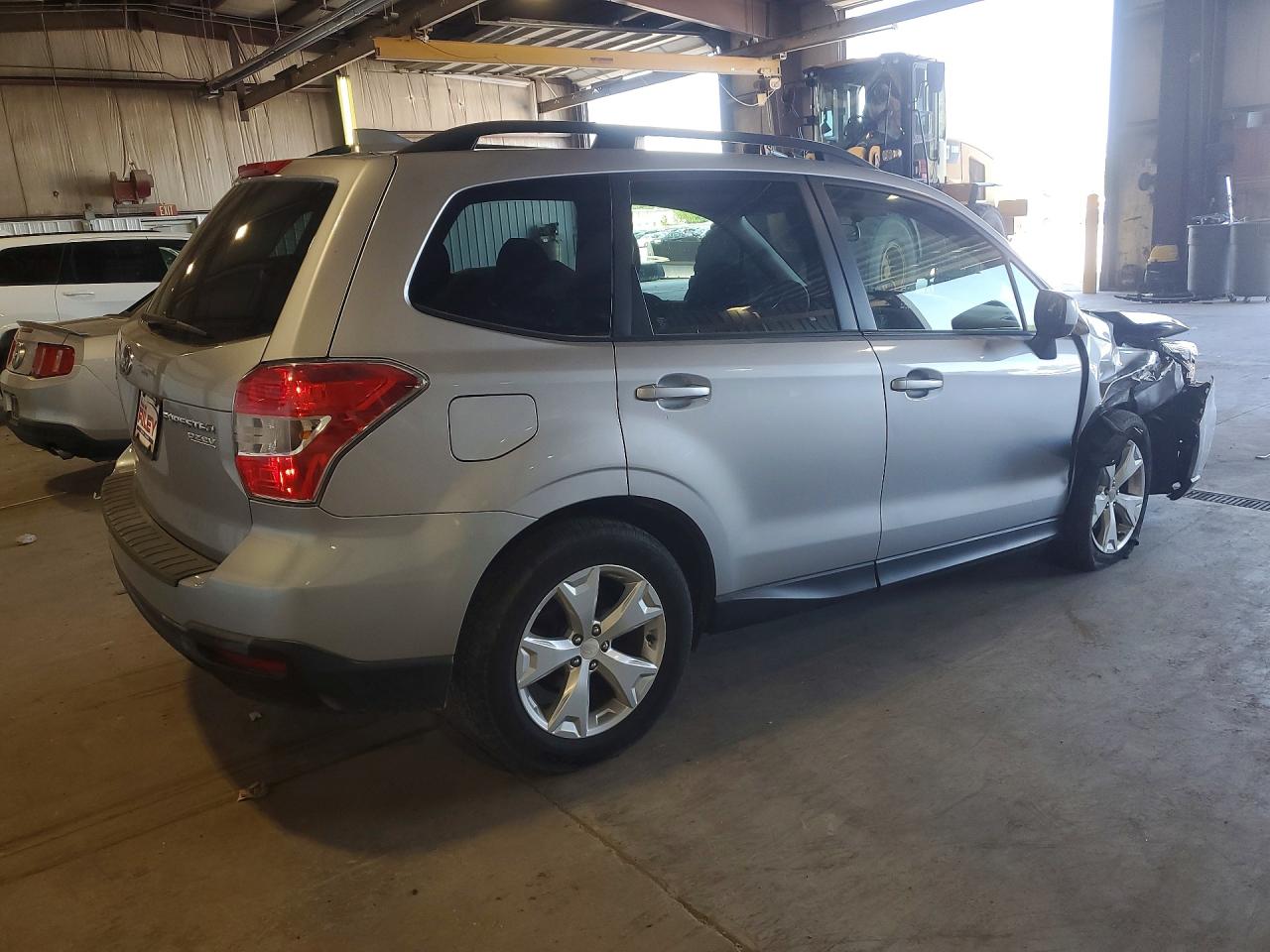 2016 SUBARU FORESTER