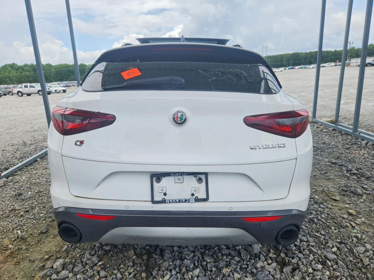 2022 ALFA ROMEO STELVIO