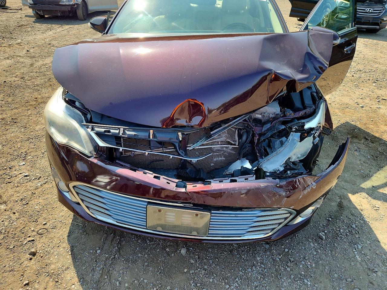 2015 TOYOTA AVALON