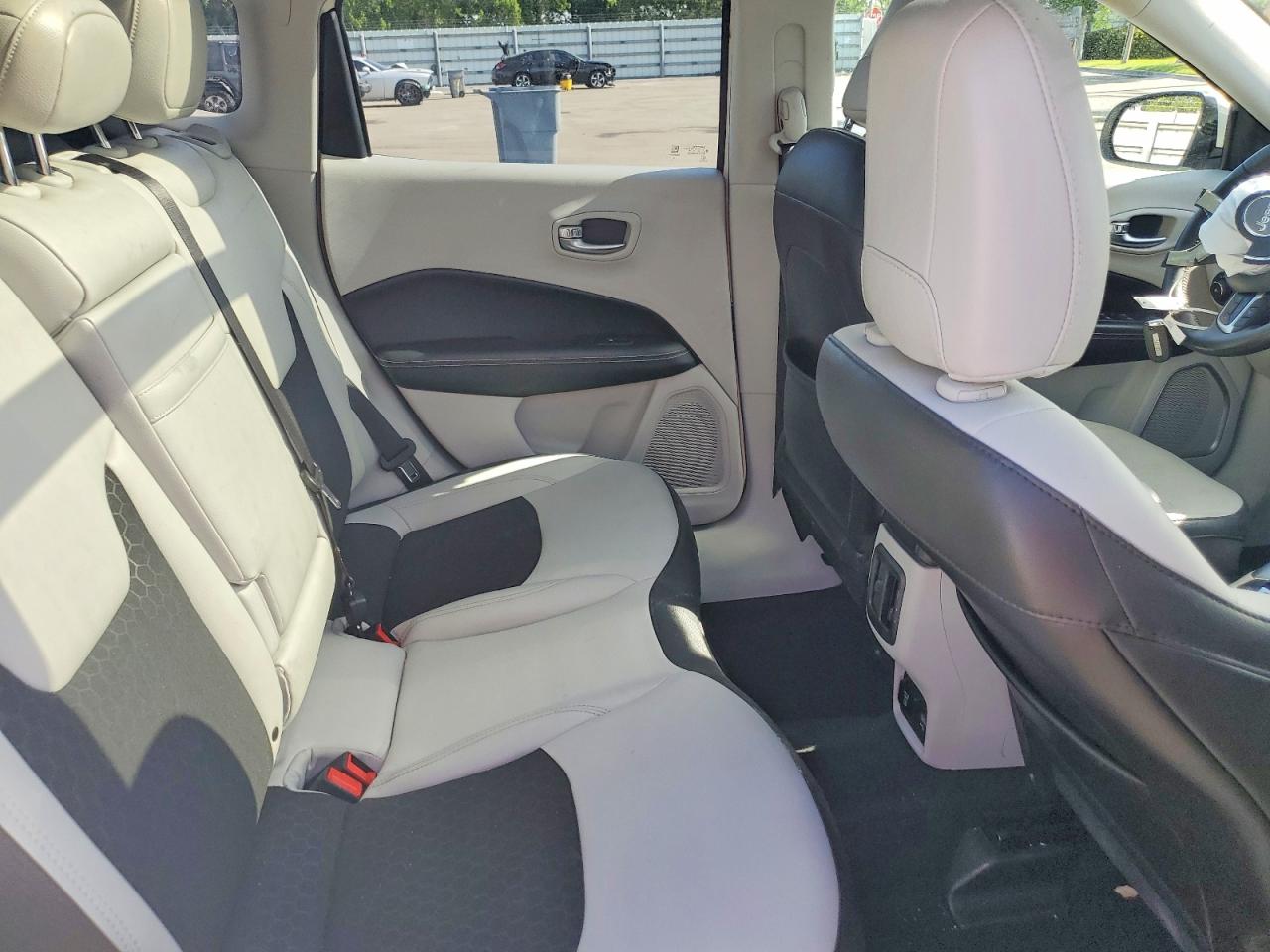 2019 JEEP COMPASS