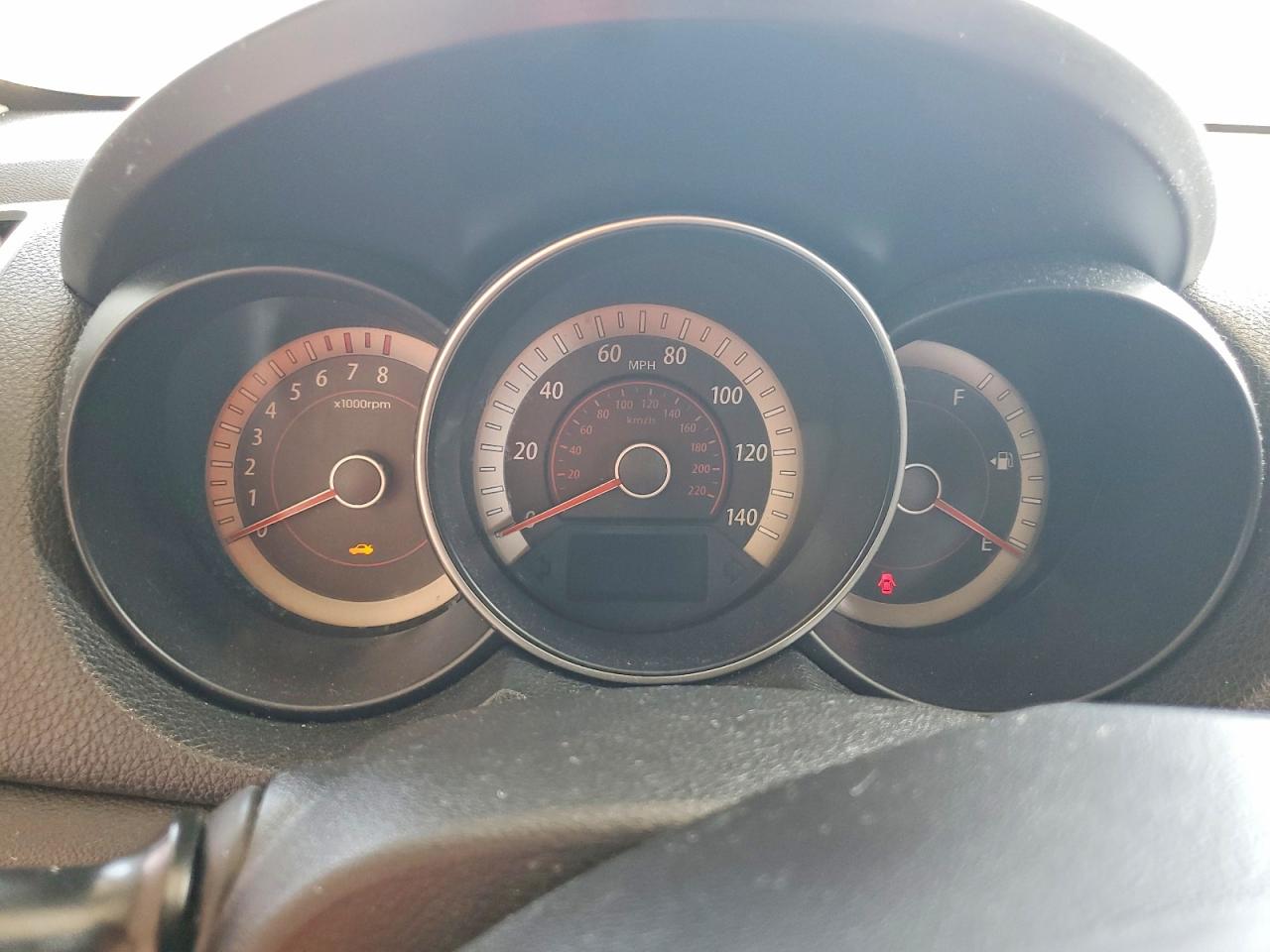 2011 KIA FORTE5