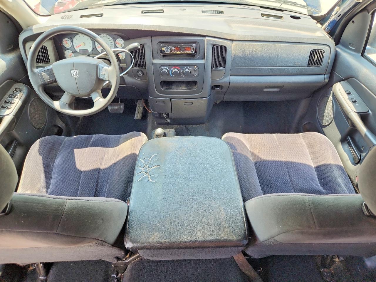 2004 DODGE RAM 1500