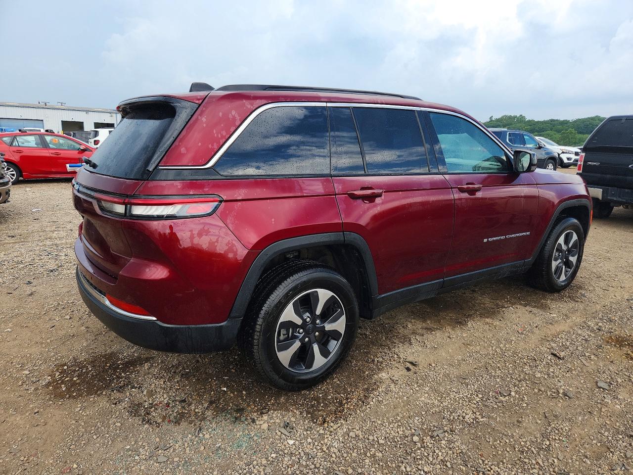 2024 JEEP GRAND CHER