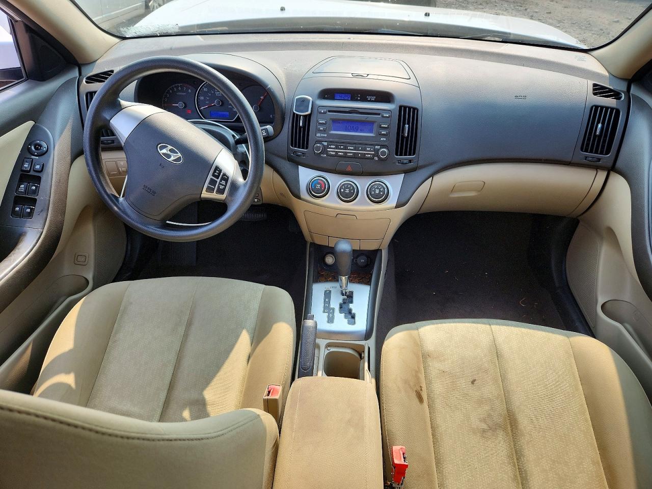 2010 HYUNDAI ELANTRA