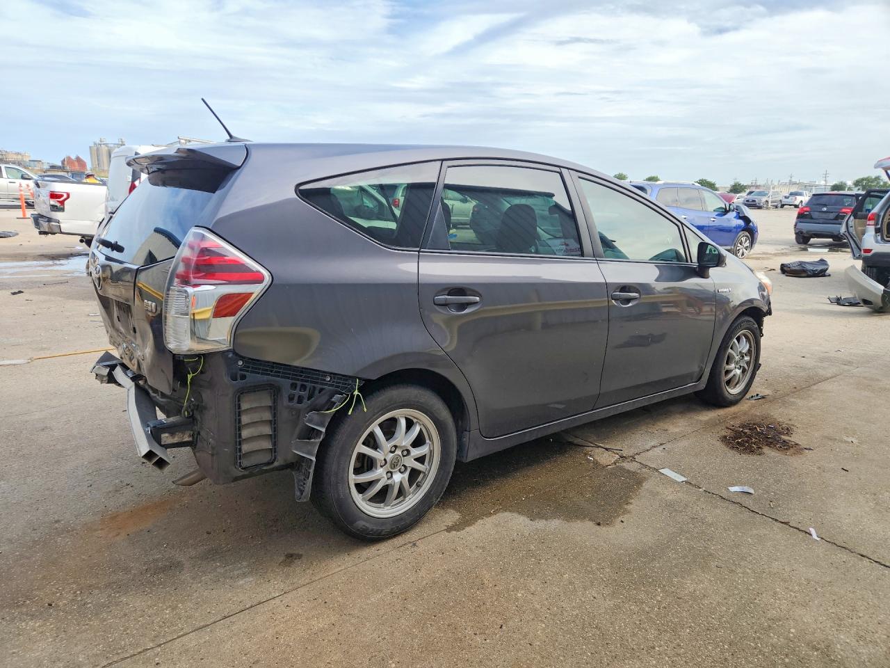 2016 TOYOTA PRIUS