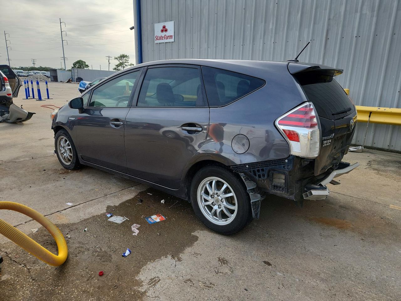 2016 TOYOTA PRIUS