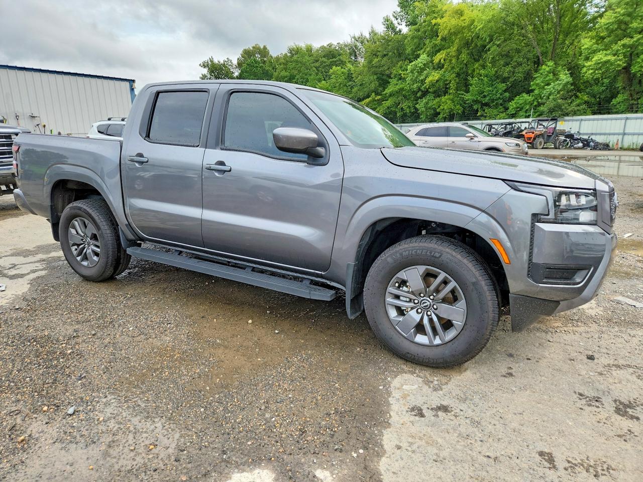 2026 NISSAN FRONTIER