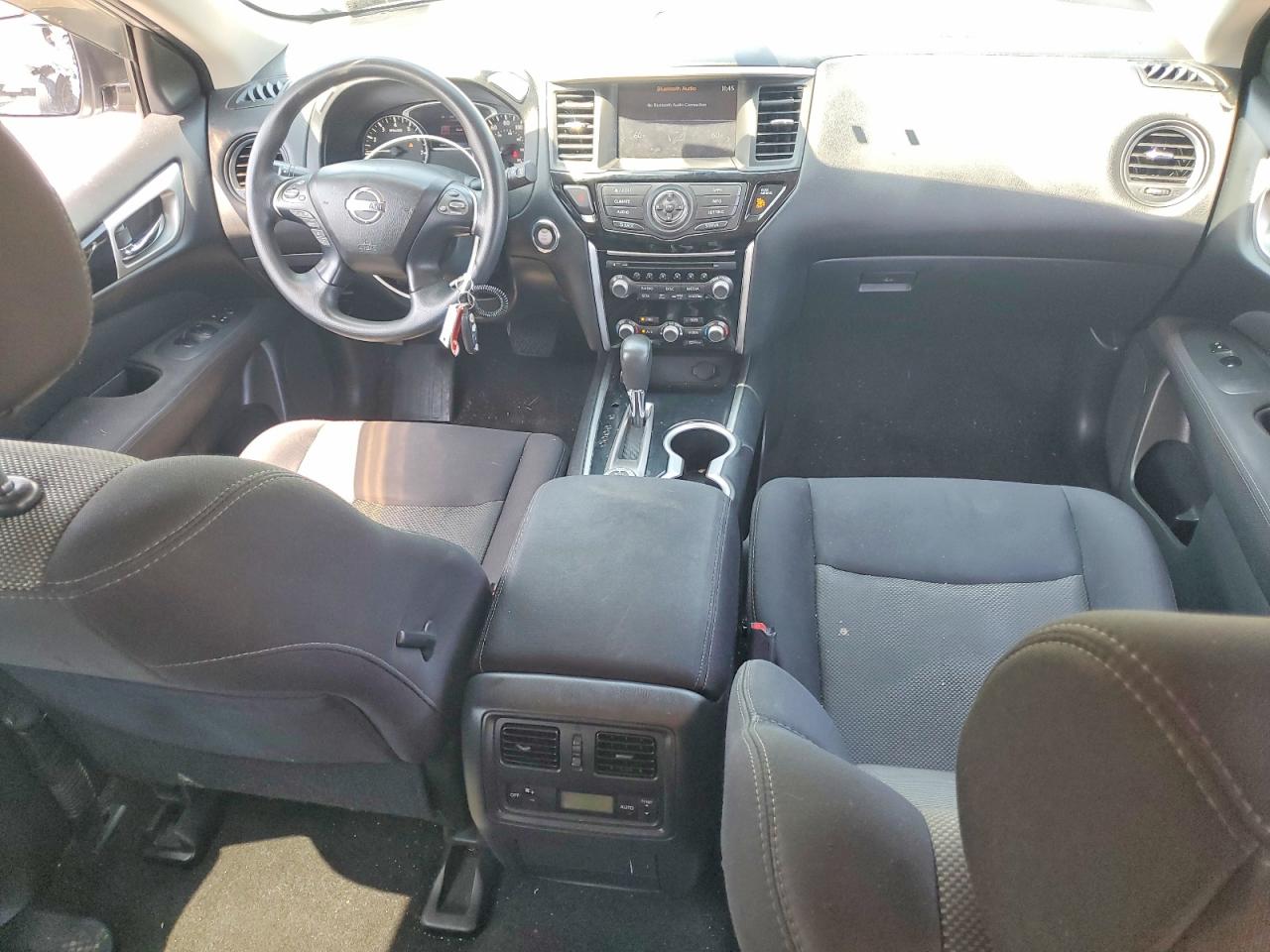 2017 NISSAN PATHFINDER