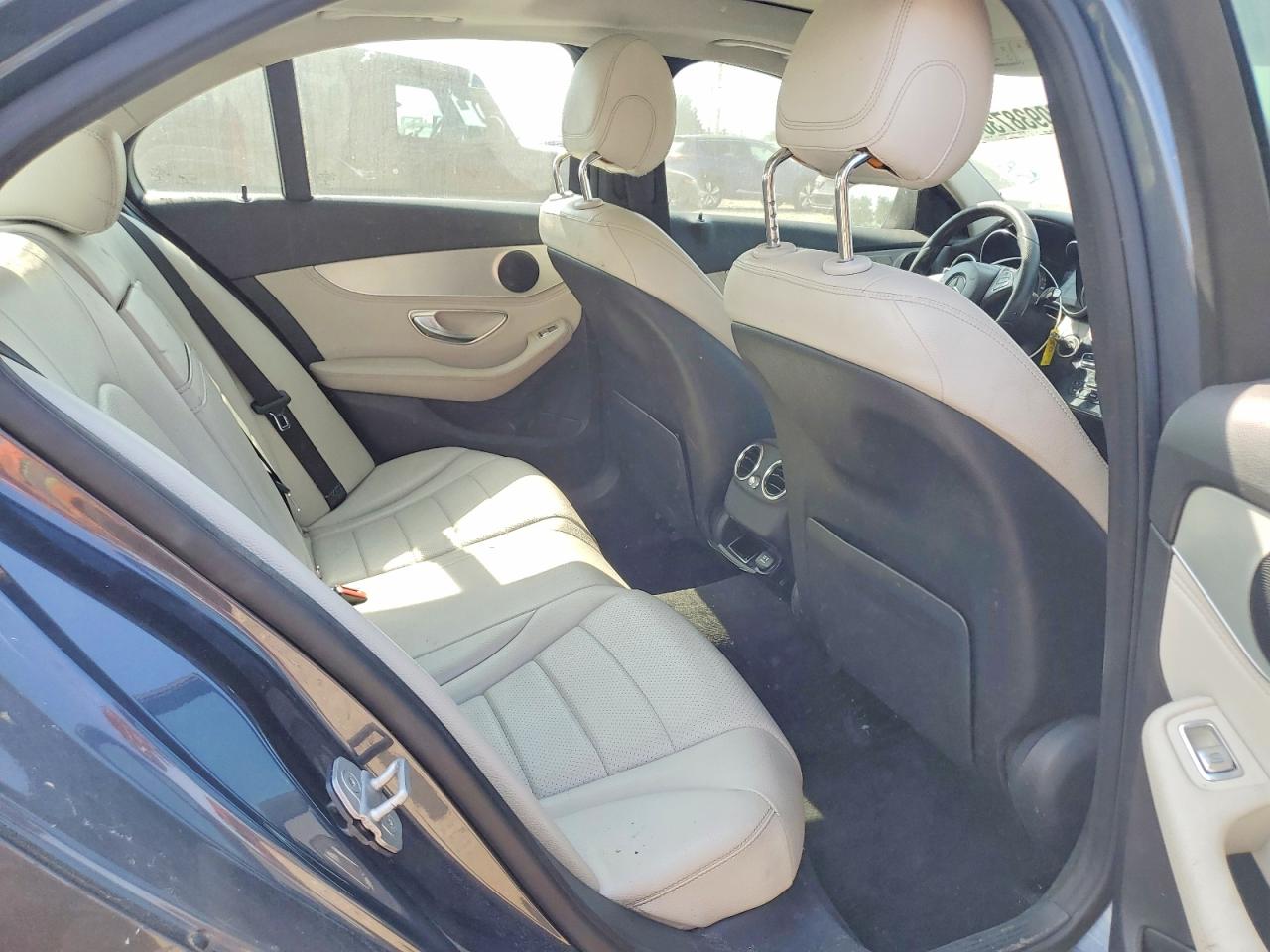 2016 MERCEDES-BENZ C-CLASS