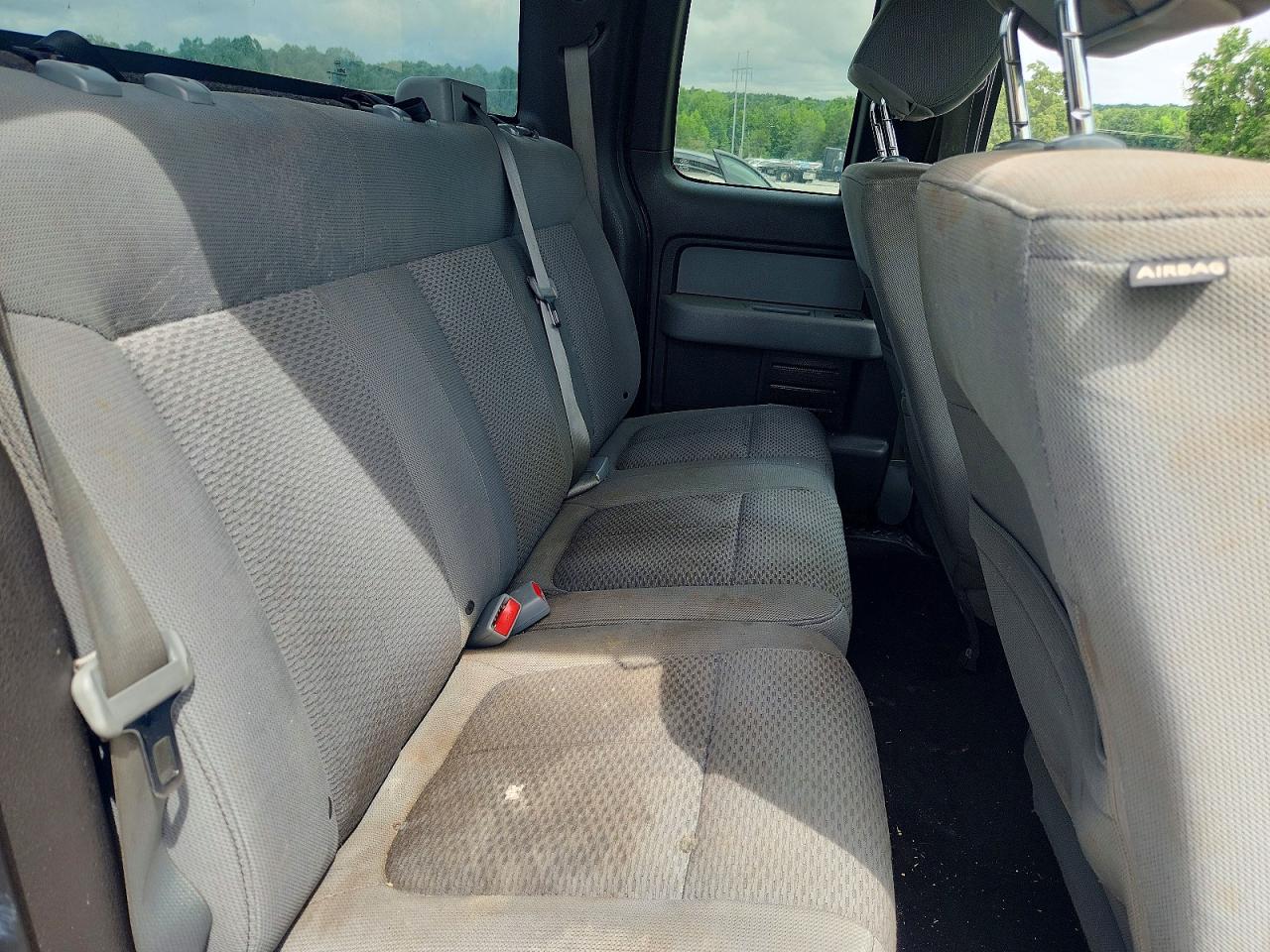 2012 FORD F150