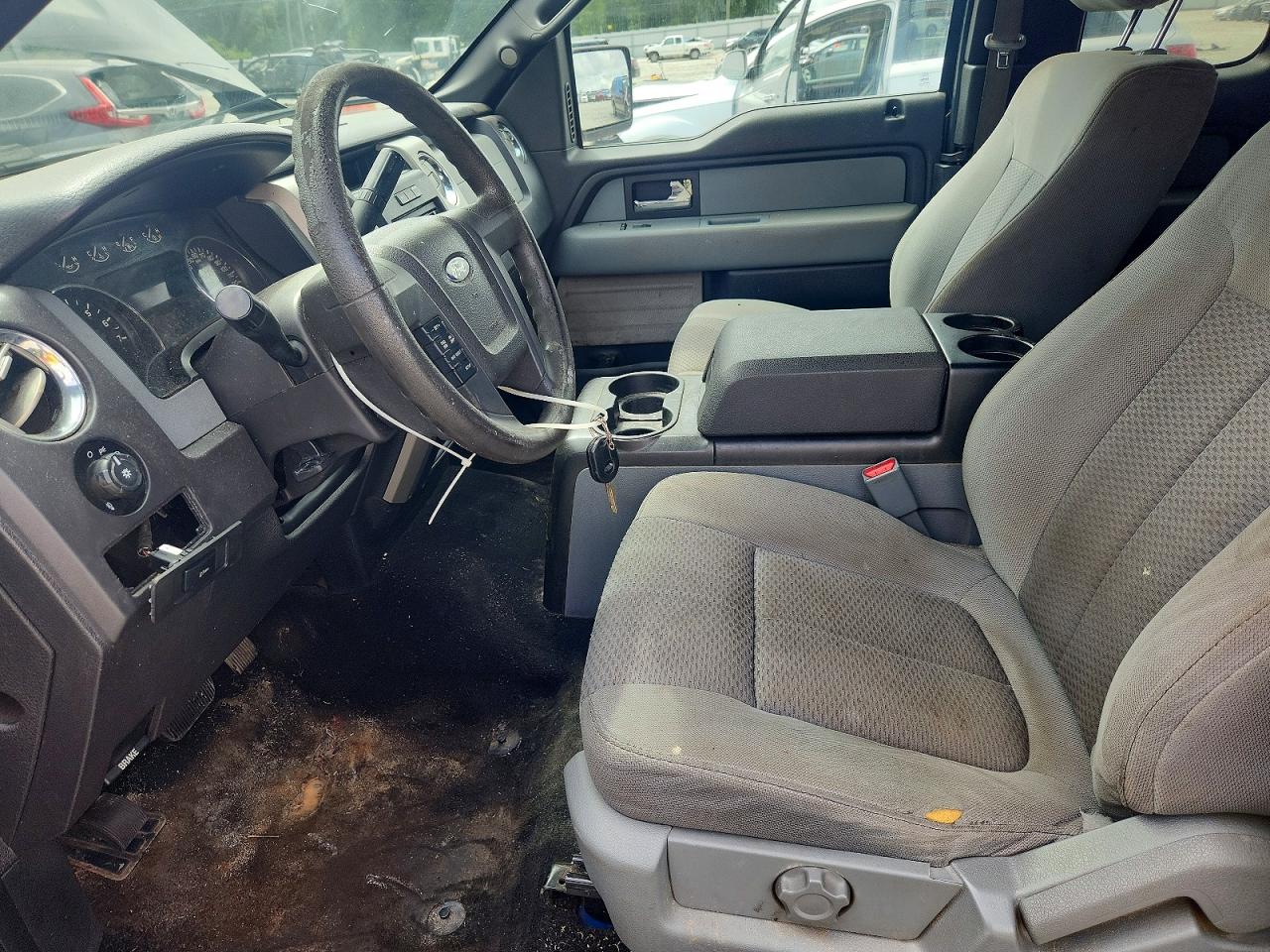 2012 FORD F150