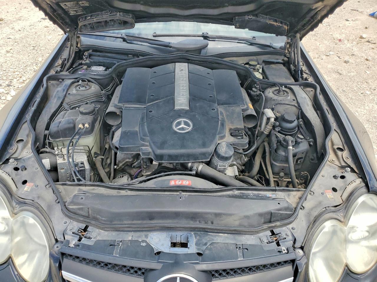 2004 MERCEDES-BENZ SL-CLASS