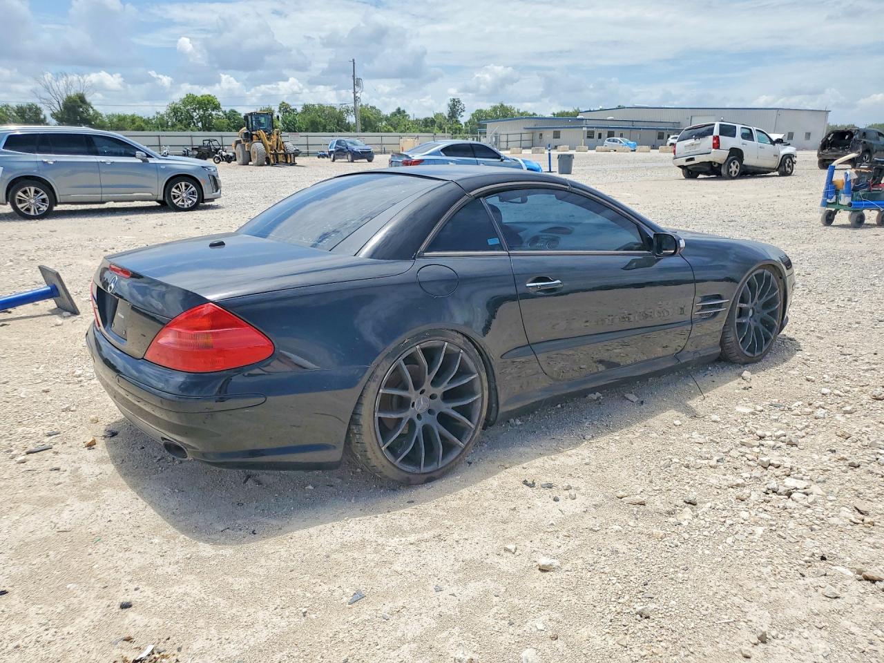 2004 MERCEDES-BENZ SL-CLASS