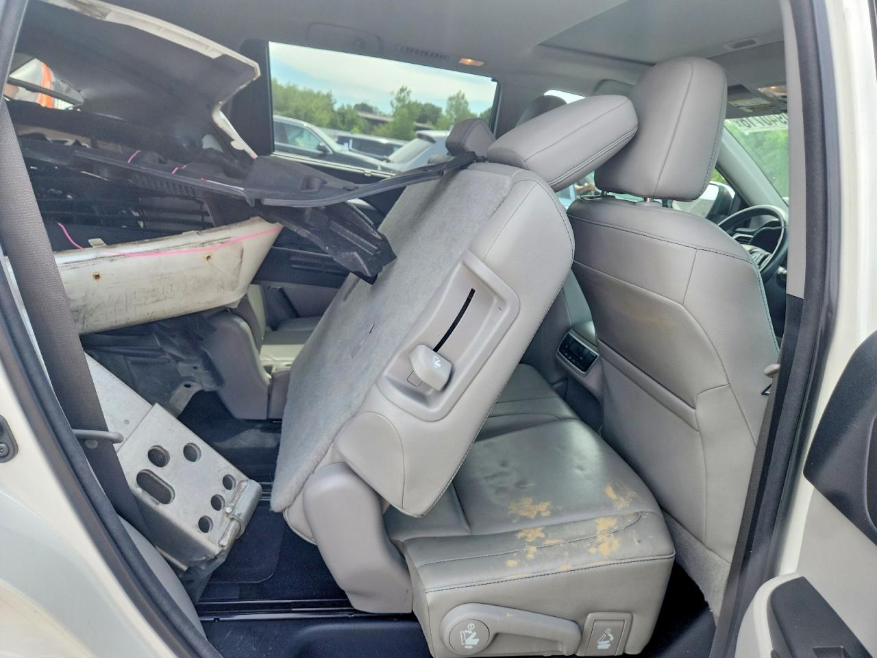 2014 TOYOTA HIGHLANDER