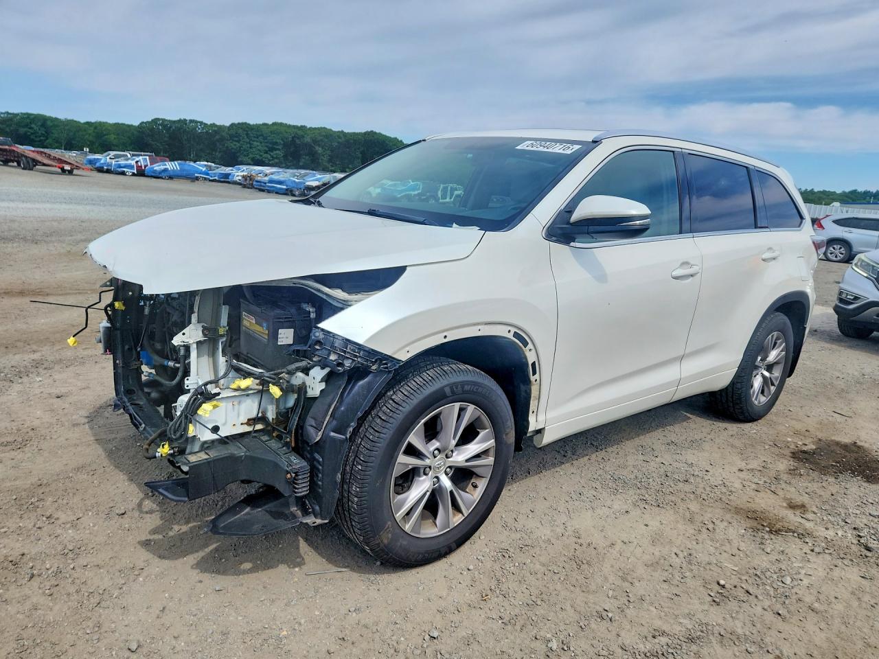 2014 TOYOTA HIGHLANDER