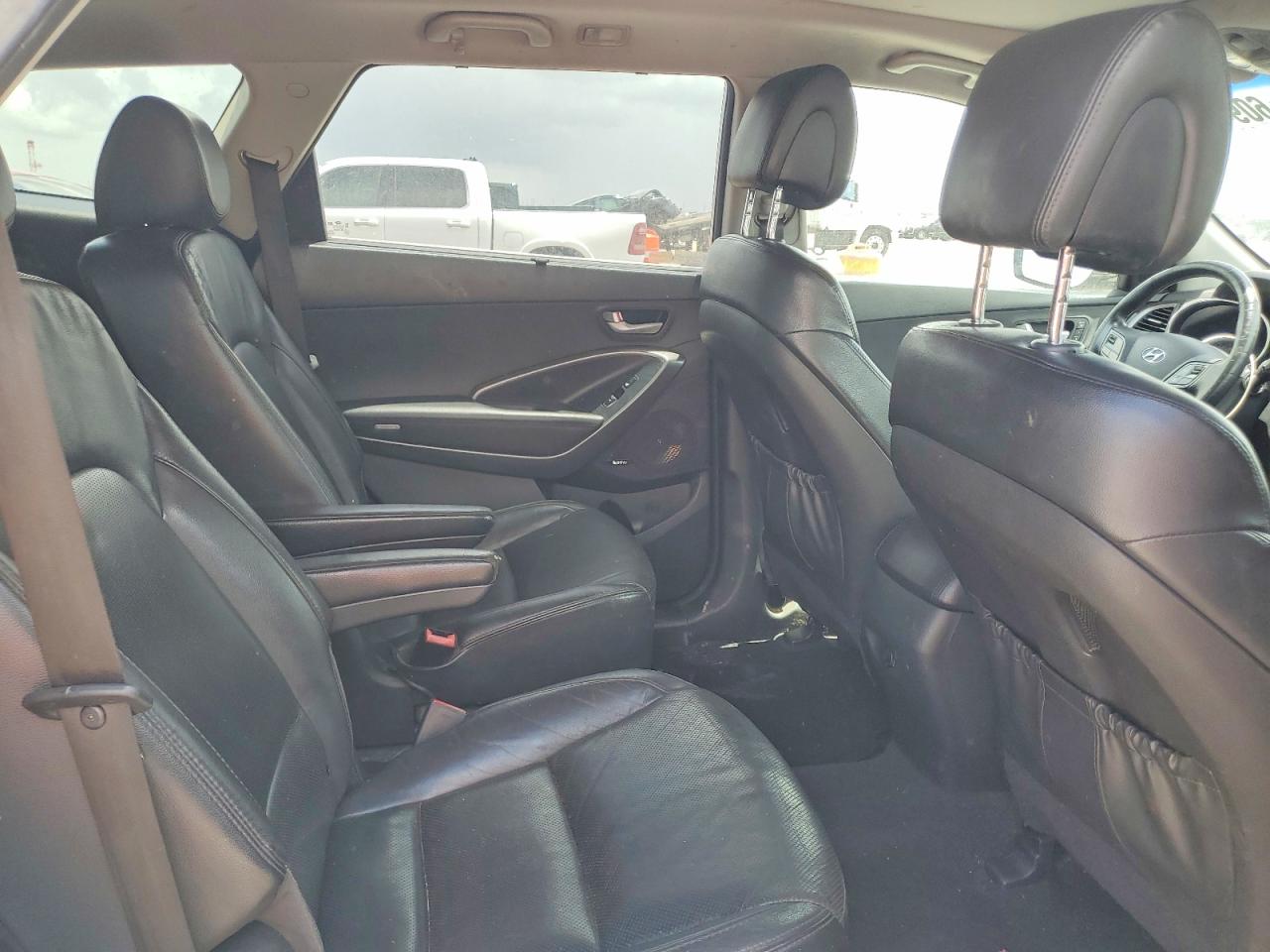 2016 HYUNDAI SANTA FE
