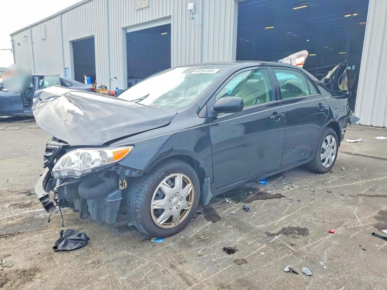 2013 TOYOTA COROLLA