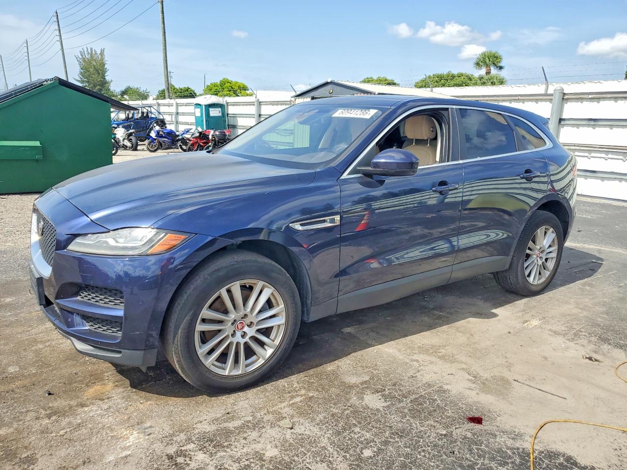 2017 JAGUAR F-PACE