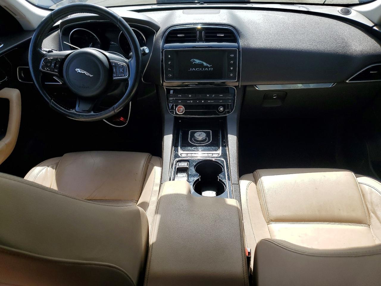 2017 JAGUAR F-PACE