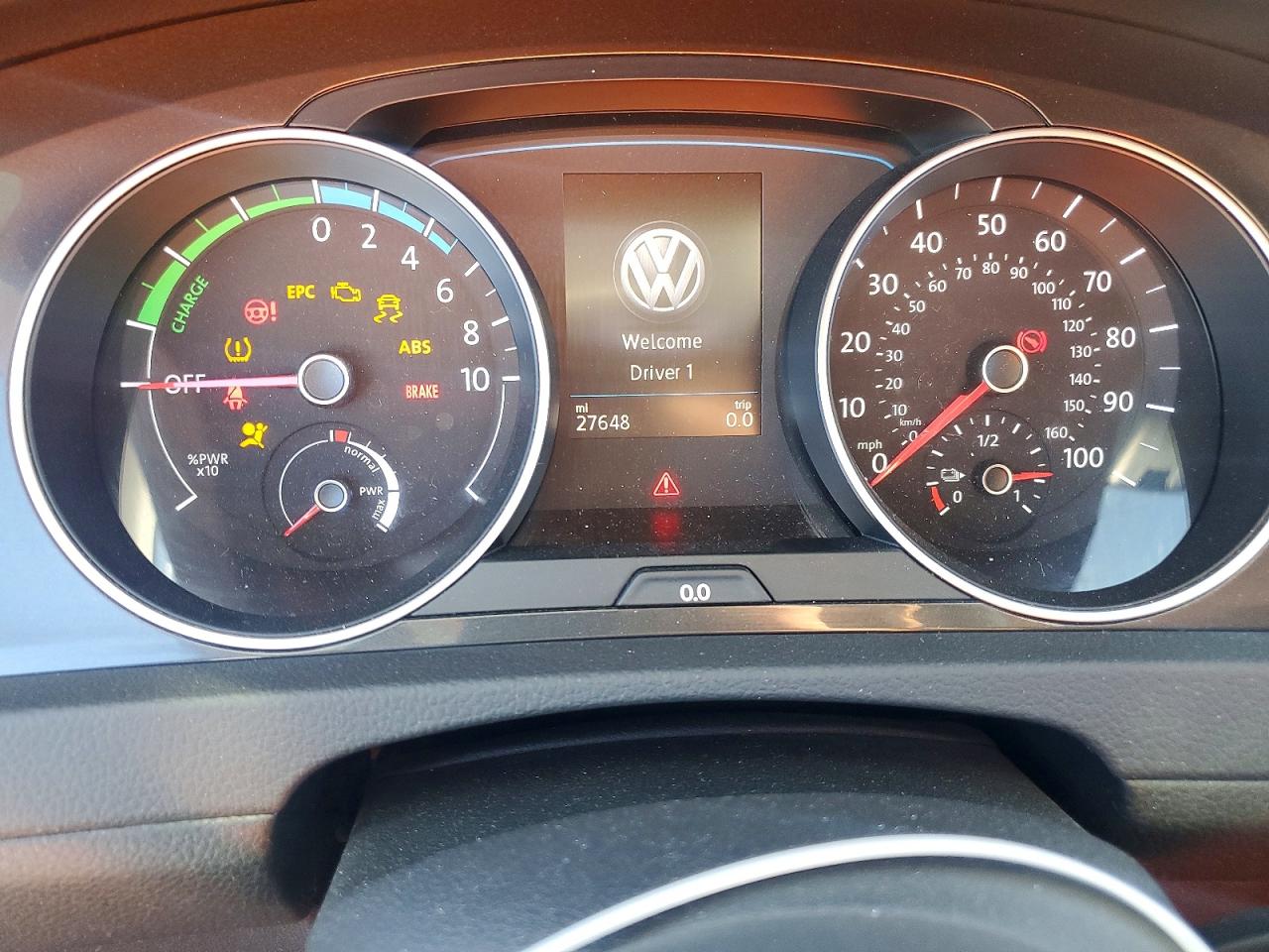 2019 VOLKSWAGEN GOLF