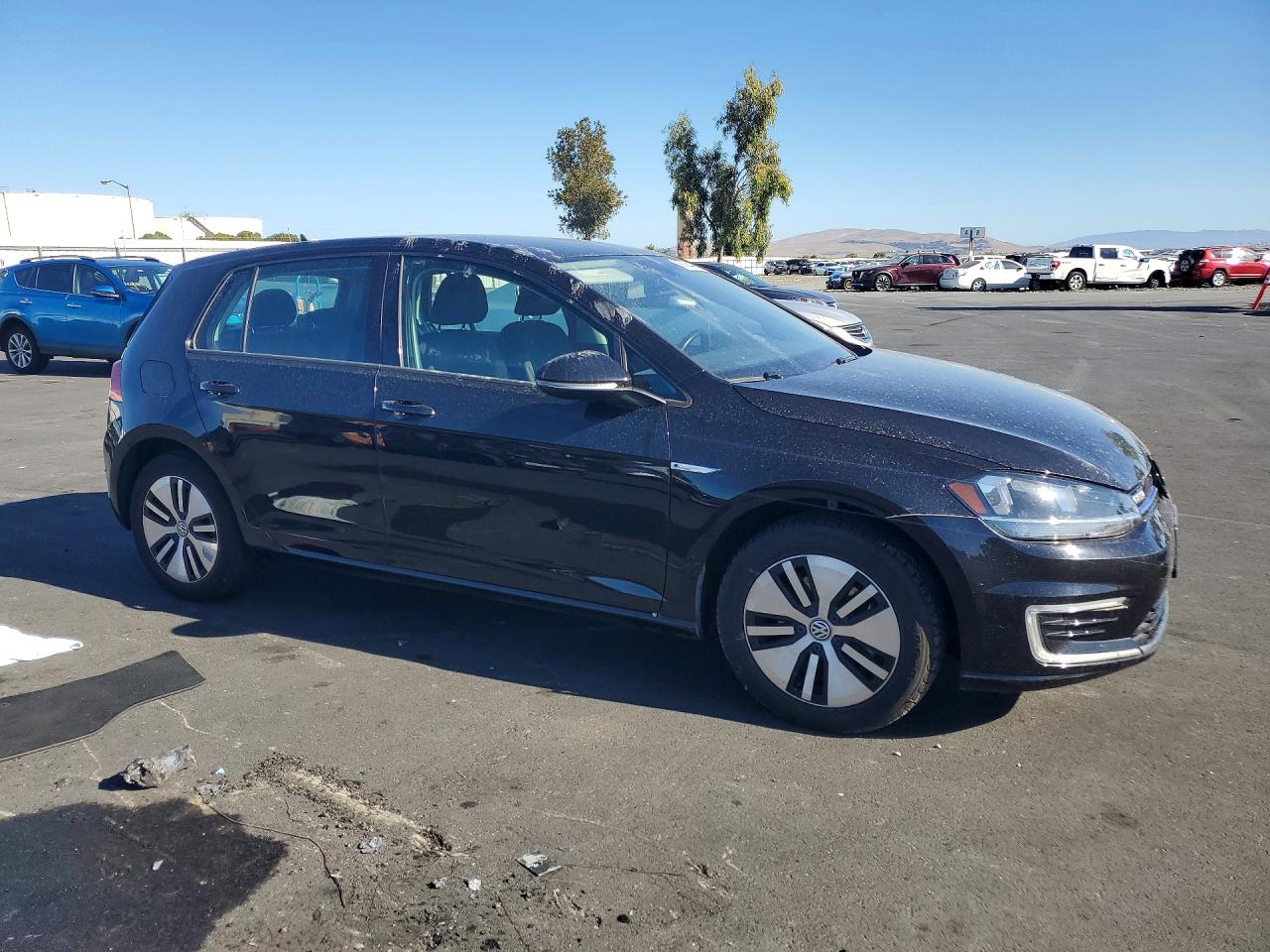 2019 VOLKSWAGEN GOLF