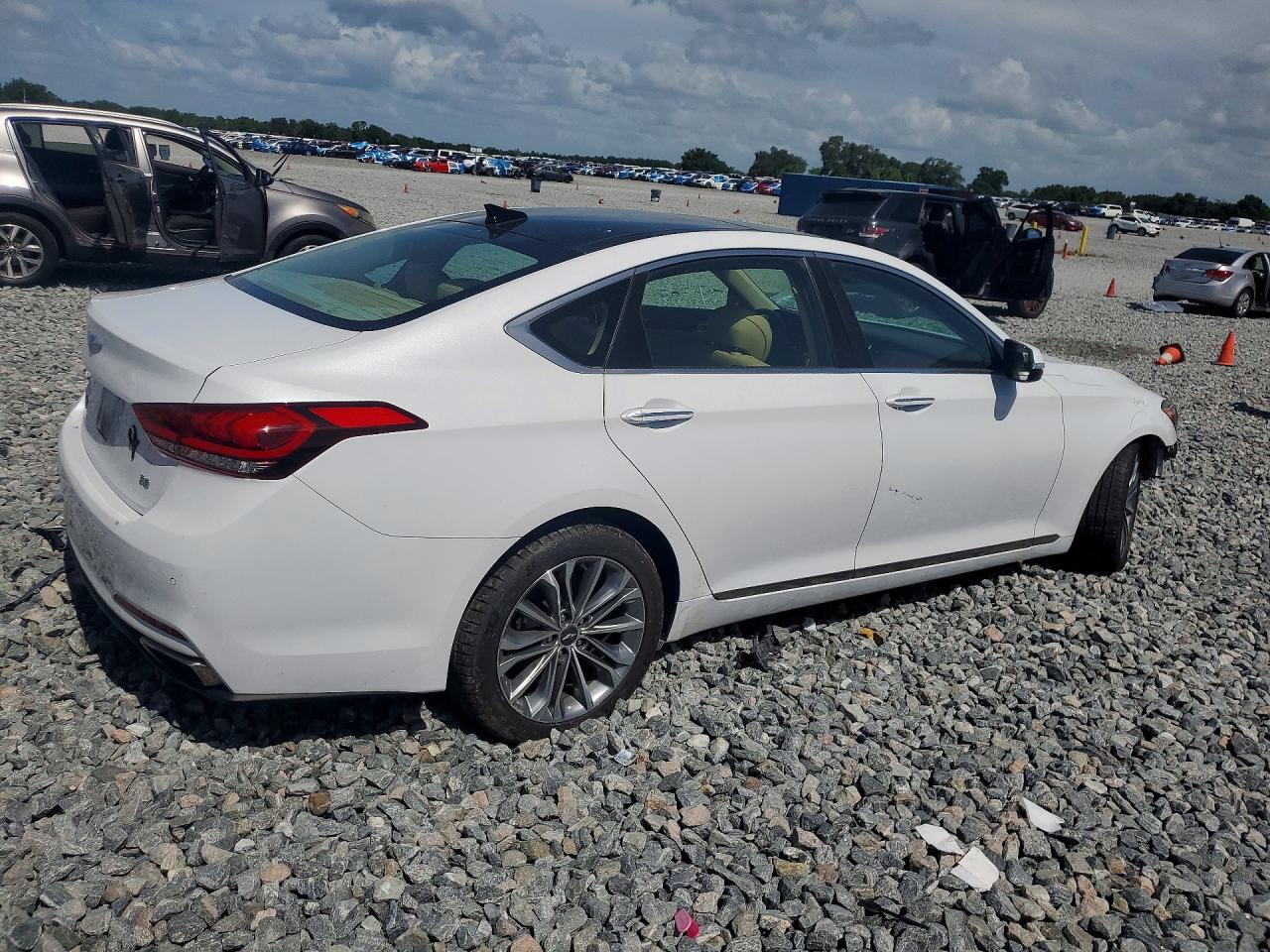 2017 GENESIS G80