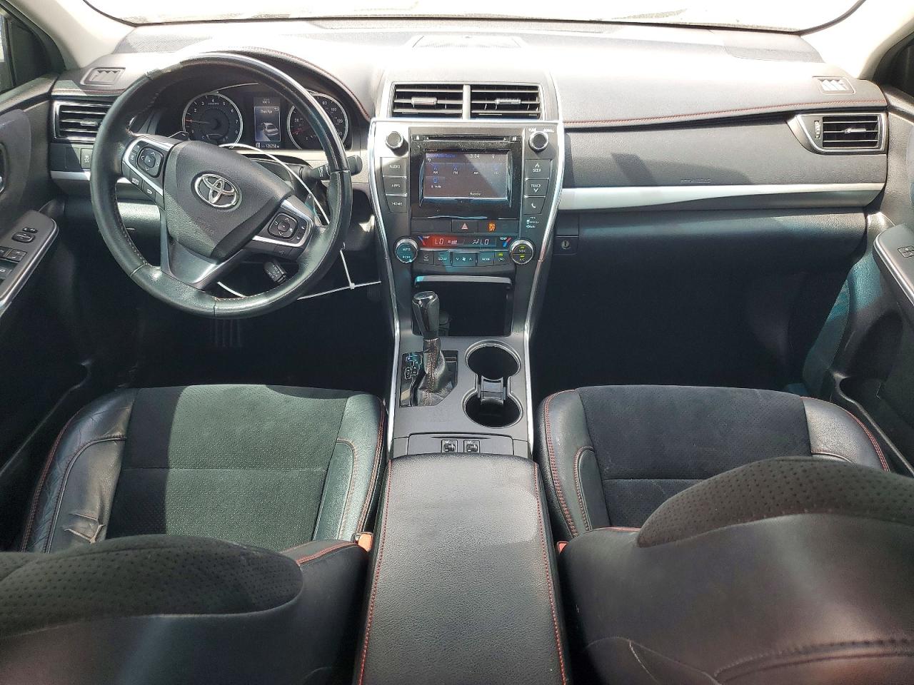 2015 TOYOTA CAMRY