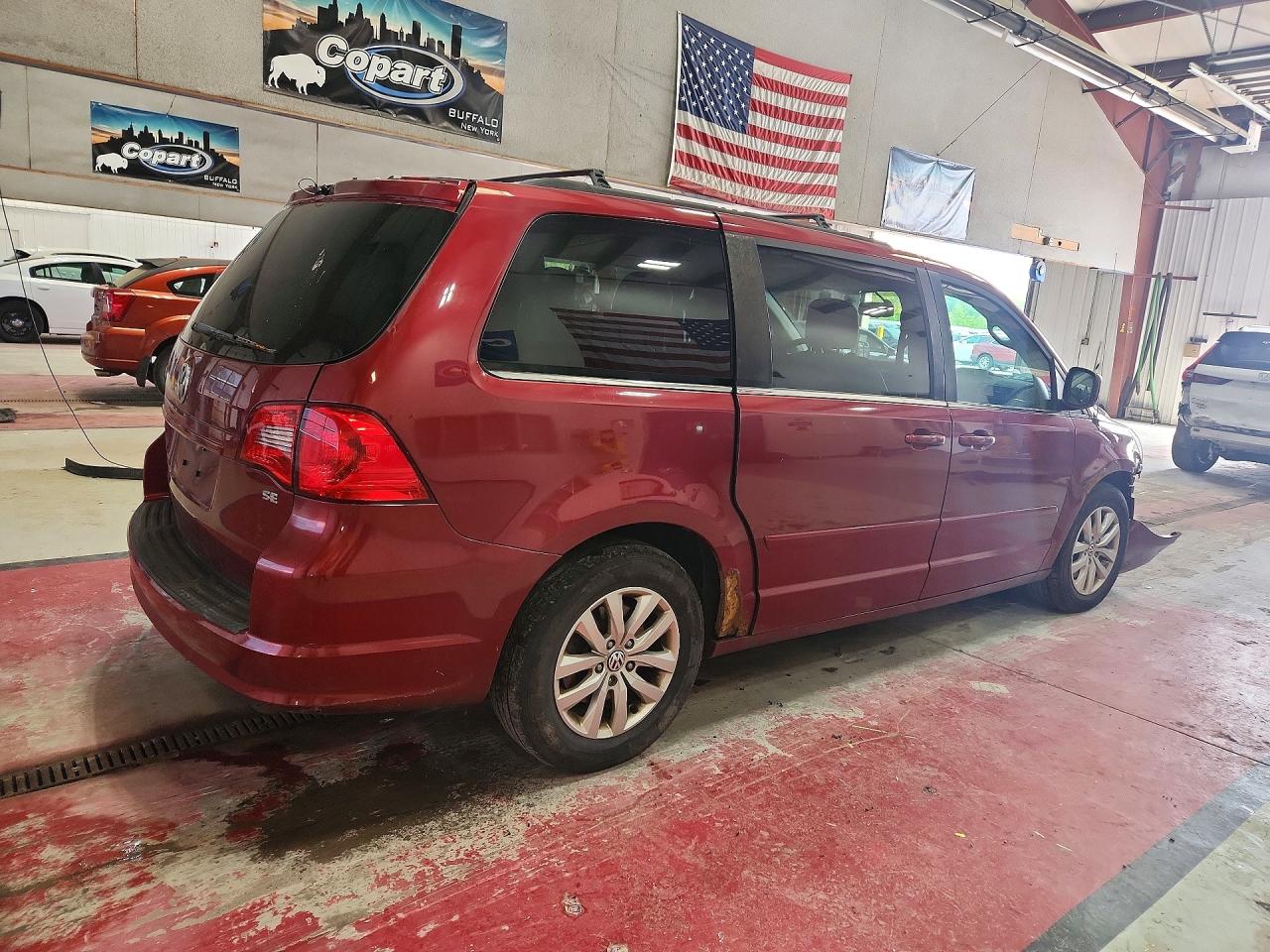 2012 VOLKSWAGEN ROUTAN