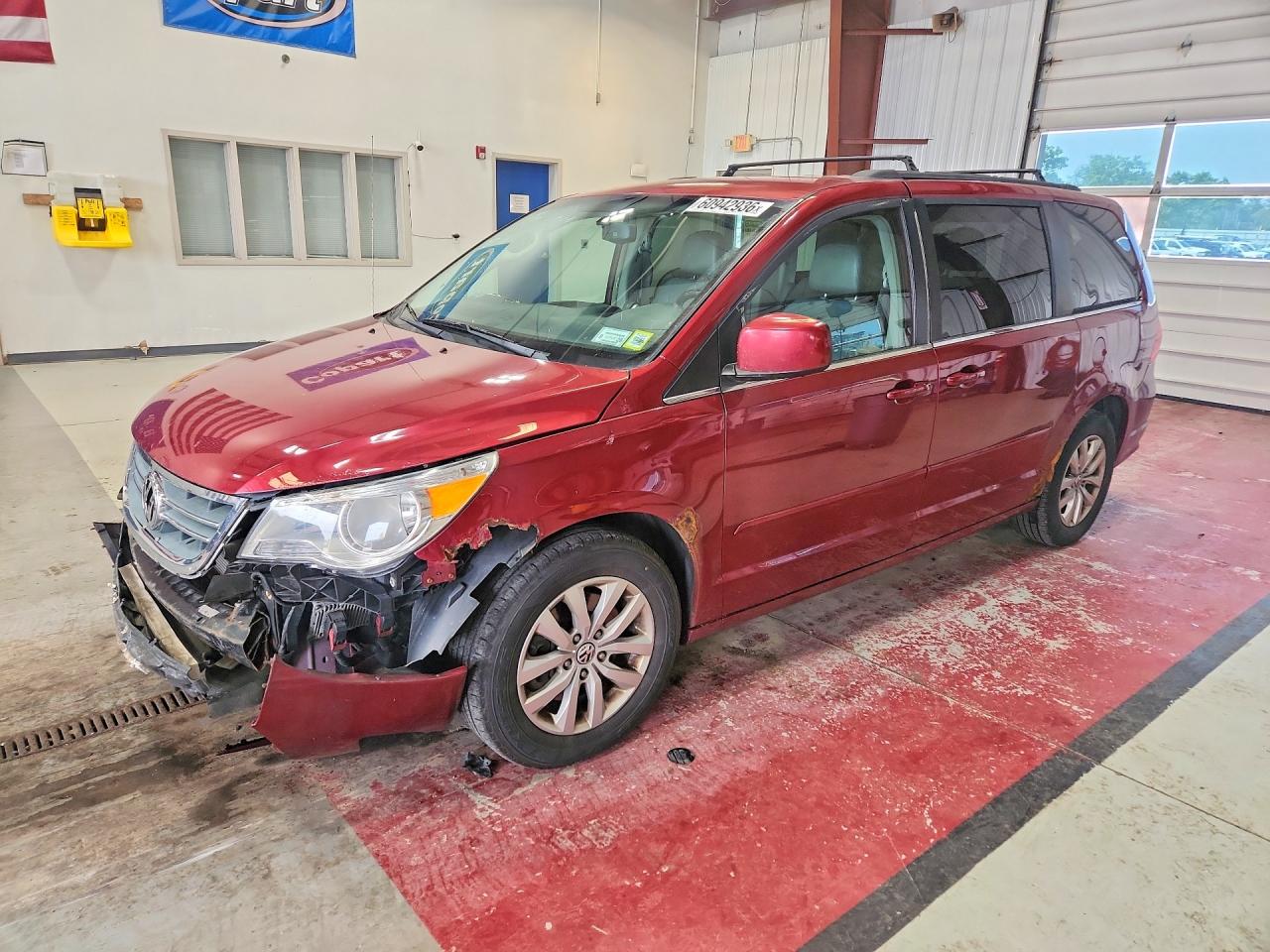2012 VOLKSWAGEN ROUTAN