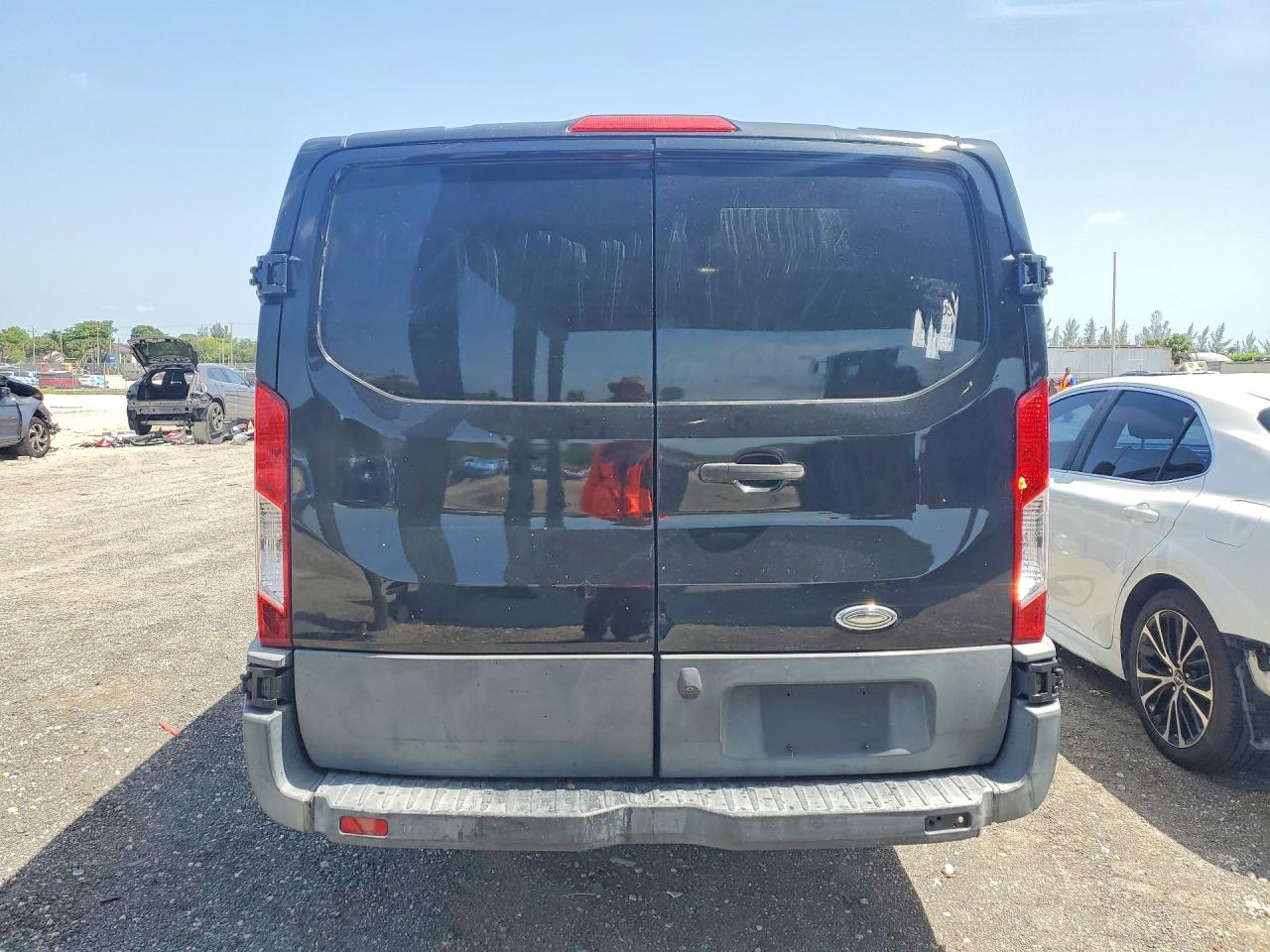 2015 FORD TRANSIT
