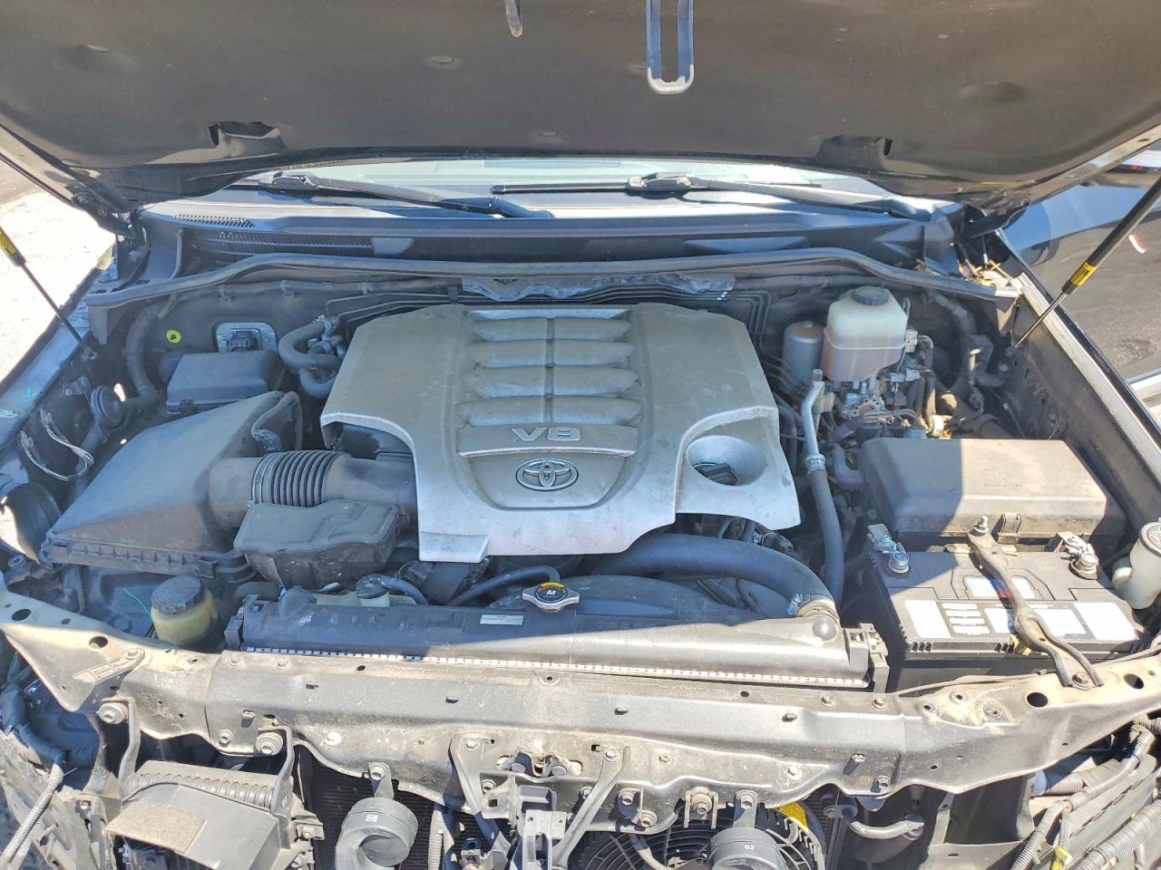 2014 TOYOTA LAND CRUIS