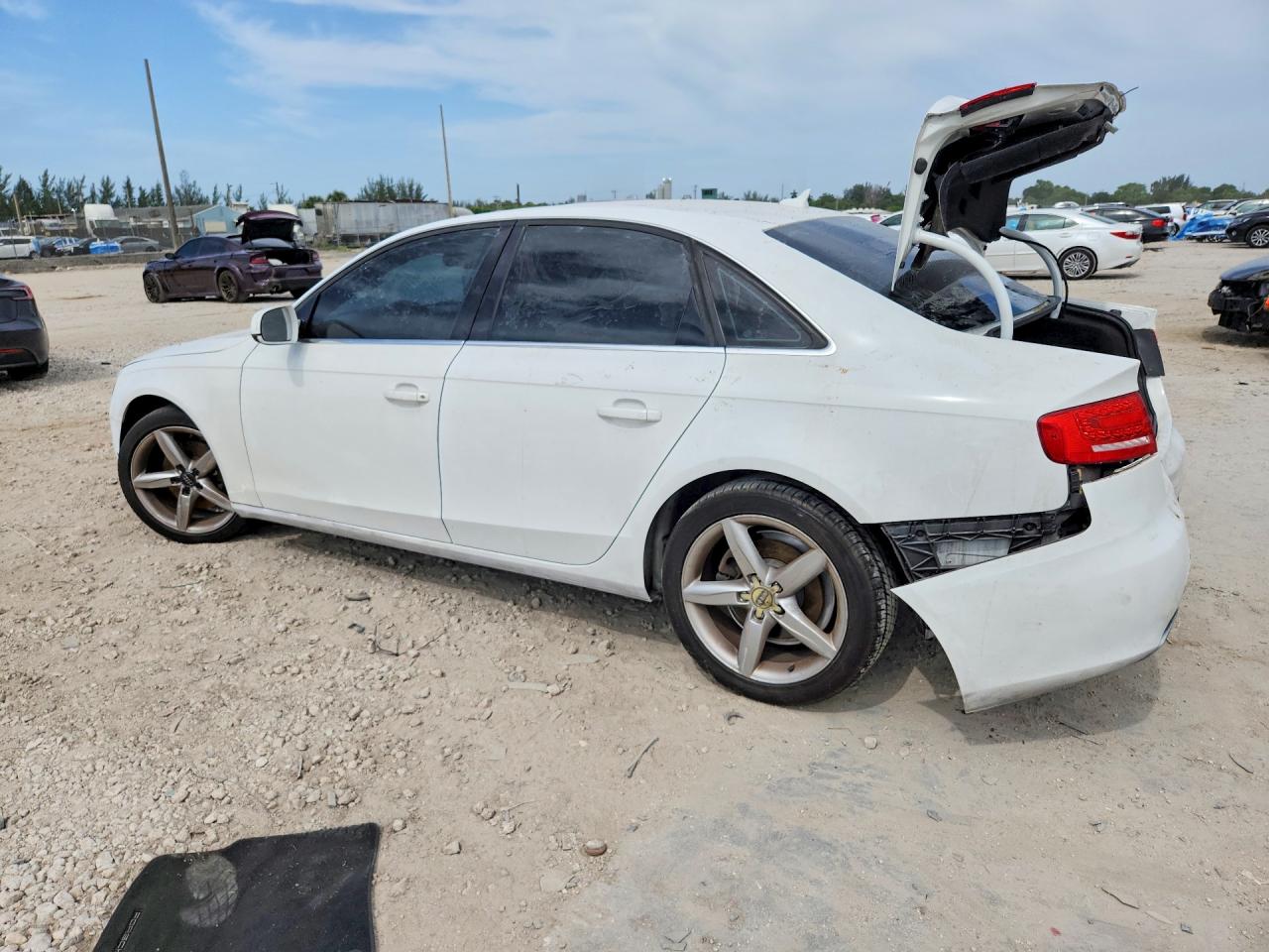 2011 AUDI A4