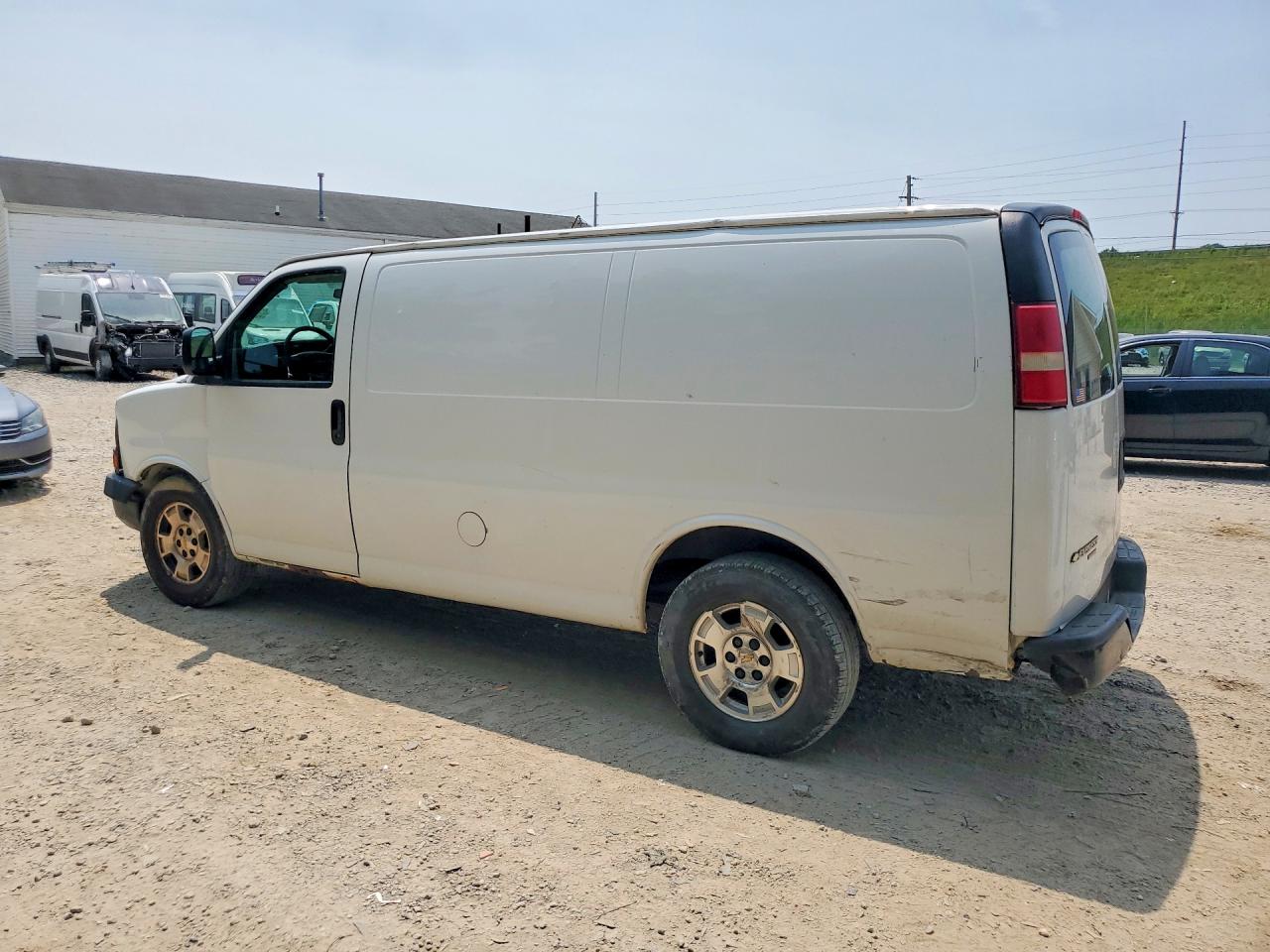 2012 CHEVROLET EXPRESS