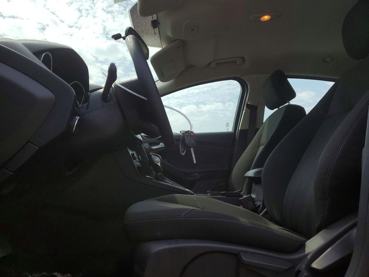 2015 FORD FOCUS