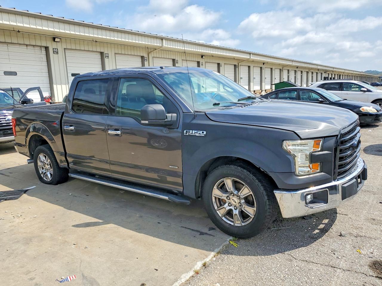2015 FORD F150