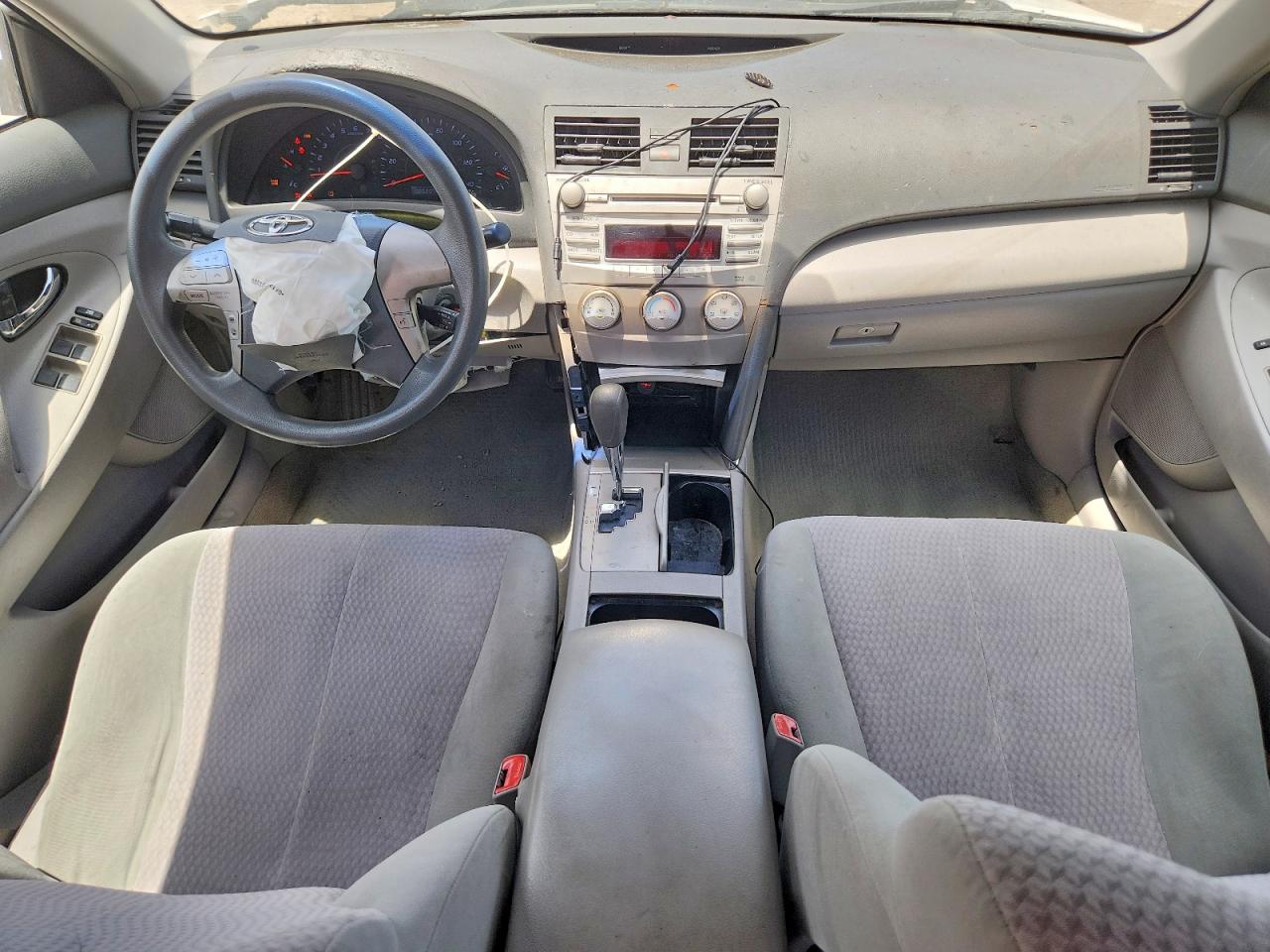 2011 TOYOTA CAMRY