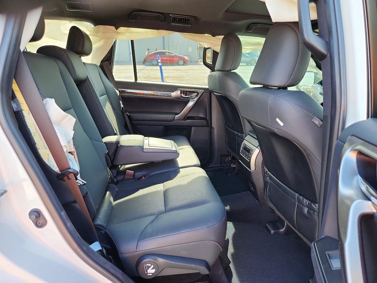 2023 LEXUS GX
