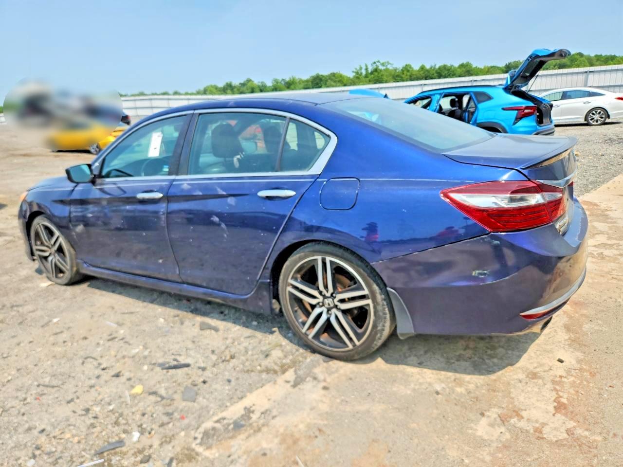 2016 HONDA ACCORD